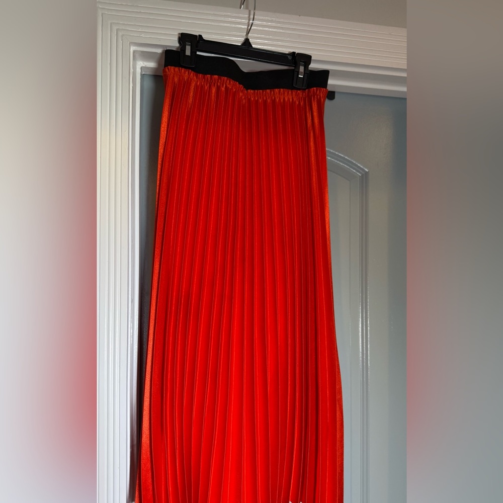 Mango Orange Pleated Skirt Size XS - Picture 7 of 9